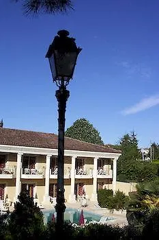 Le Coin Du Feu 2*