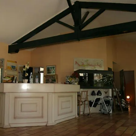 Le Coin Du Feu Gimont