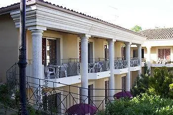 Hotell Le Coin Du Feu 2*